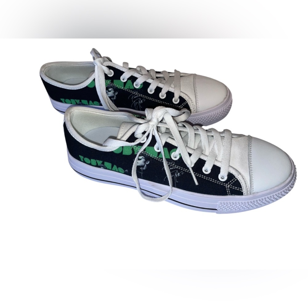 TobyMac Christian Singer Rapper Sneakers with Graphics Women’s Size 7